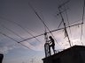 TH6DXX -  l'antenna perfettamente restaurata è già stata attaccata al "mast"