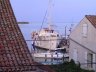 Croazia - Il mattino poco dopo l'alba siamo svegliati dalla sirena del traghetto che scarica ed imbarca nuovi passeggeri.