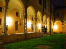 Ferrara, la città di notte - Il chiostro della chiesa di Santa Maria della Consolazione sede dell'Ente Palio